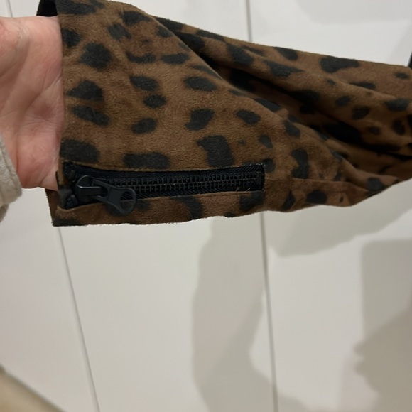 CAPULET Leopard print moto jacket. Size Small - Picture 6 of 11